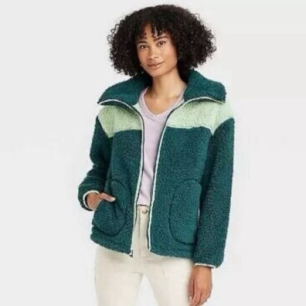 Universal Thread Green Two Tone Sherpa Jacket Sz XXL  NWT Winter Teddy Jacket